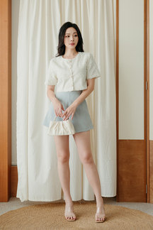 EMMIE ROUND NECK CROP TOP (CREAM FLORAL)