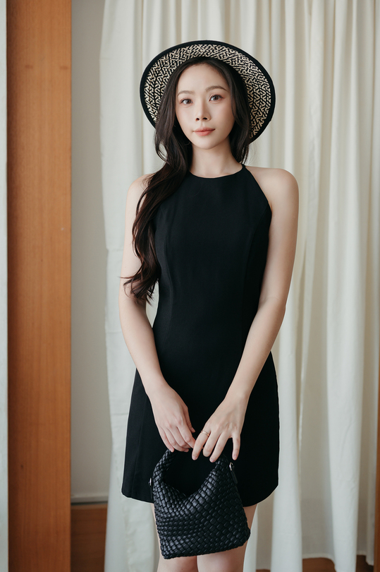 HAYZEE HALTER NECK DRESS (BLACK1)