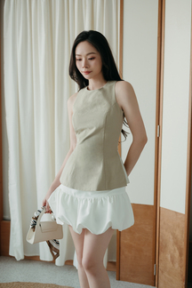 SUZON SIDE SPLIT TOP (KHAKI)