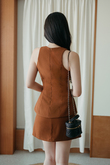 SUZON SIDE SPLIT TOP (BROWN)