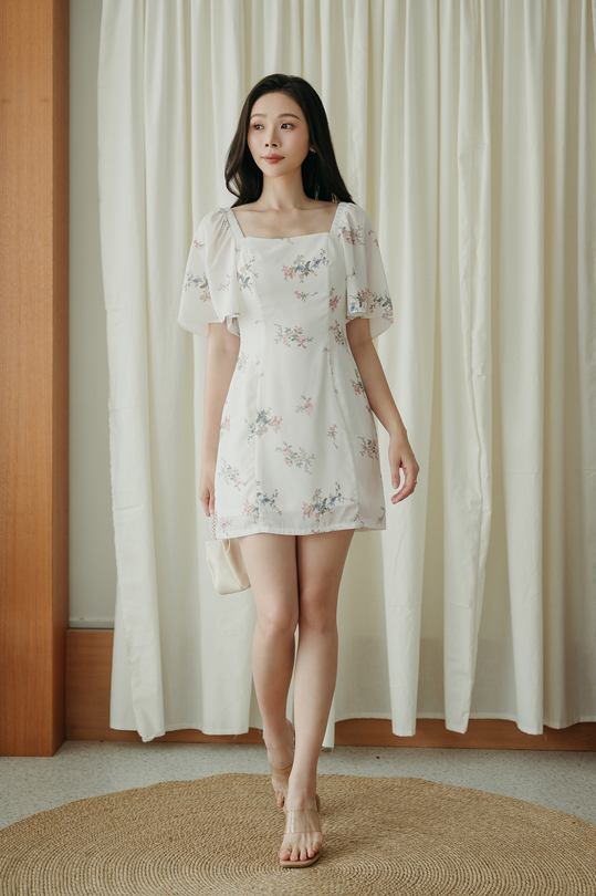 DIORE FLUTTER SLEEVES MINI DRESS (FLORAL) 