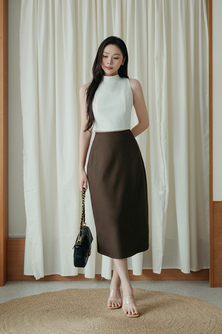 NIVA ROUND NECK CROP TOP (WHITE)