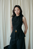 SAWYER HIGH COLLAR TOP (BLACK) SAWYER HIGH COLLAR TOP (BLACK)