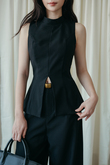 SAWYER HIGH COLLAR TOP (BLACK) SAWYER HIGH COLLAR TOP (BLACK)