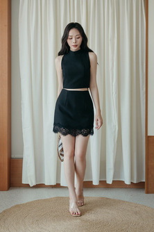 DOBBIE MID WAIST SKORT (BLACK)