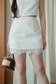 DOBBIE MID WAIST SKORT (WHITE) DOBBIE MID WAIST SKORT (WHITE)
