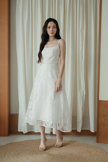 ASHTON FLARE MIDI SKIRT (WHITE FLORAL)