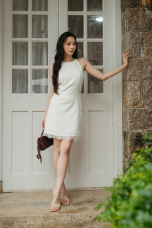 HAYZEE HALTER MINI LACE DRESS (WHITE) 