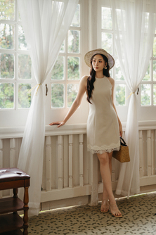 HAYZEE HALTER MINI LACE DRESS (BEIGE) 