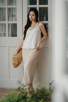 PAYTON BACK SPLIT PENCIL SKIRT (BEIGE)