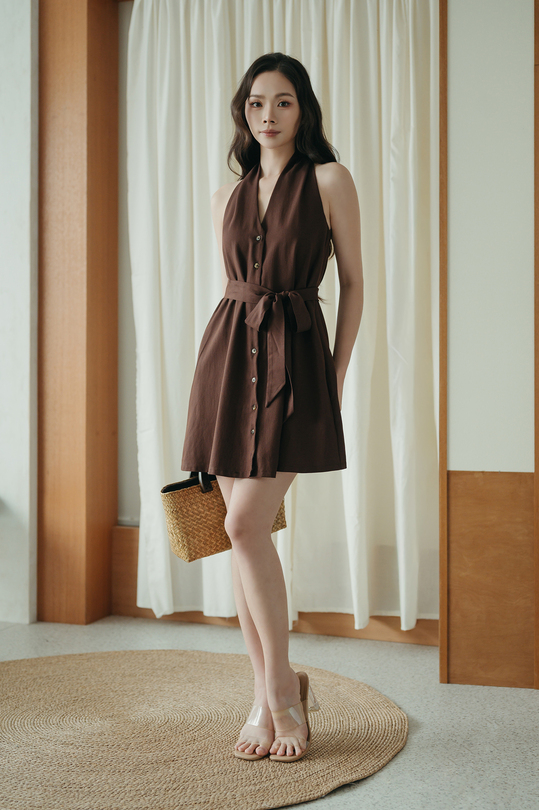 AMBER BUTTON MINI DRESS (BROWN) AMBER BUTTON MINI DRESS (BROWN)