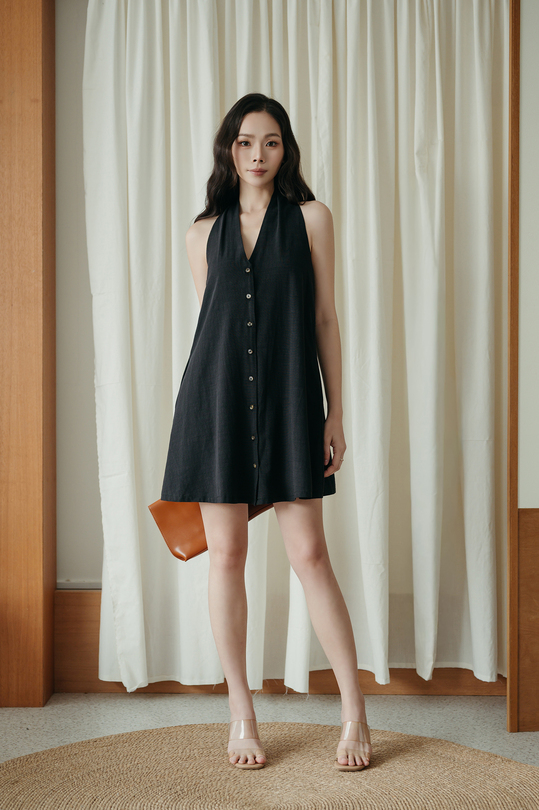 AMBER BUTTON MINI DRESS (BLACK) AMBER BUTTON MINI DRESS (BLACK)