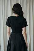 SUSEN ROUND NECK CROP TOP (BLACK) SUSEN ROUND NECK CROP TOP (BLACK)