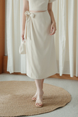 SERAPHINA OVERLAP SKIRT (CREAM) SERAPHINA OVERLAP SKIRT (CREAM)