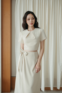 SUSEN ROUND NECK CROP TOP (CREAM)