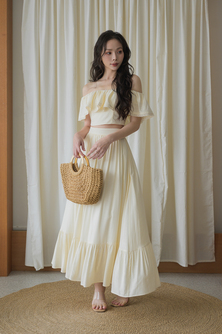 LANNY OFF SHOULDER CROP TOP (CREAM YELLOW)