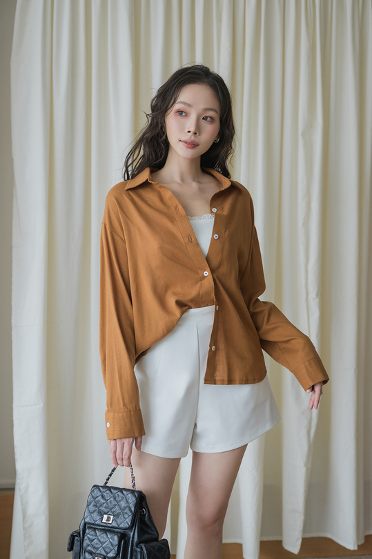 FRANCLIA OVERSIZED BUTTON FRONT SHIRT (BROWN)