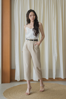 IVAN PLEATED FRONT CROPPED PANTS (NUDE PINK)