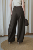 MICHAEL BARREL MID WAIST PANTS (BROWN1) MICHAEL BARREL MID WAIST PANTS (BROWN1)