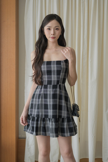 HAERIN RUFFLES MINI DRESS (BLACK CHECKERED) 