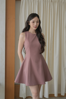 WAYTT ROUND NECK MINI DRESS (PINK) 