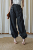 LILY HIGH WAISTED LANTERN PANTS (BLACK) LILY HIGH WAISTED LANTERN PANTS (BLACK)