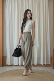 LILY HIGH WAISTED LANTERN PANTS (BROWN)