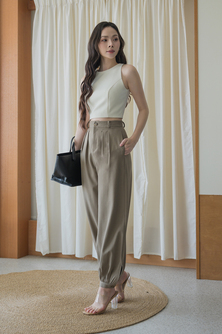 LILY HIGH WAISTED LANTERN PANTS (BROWN)